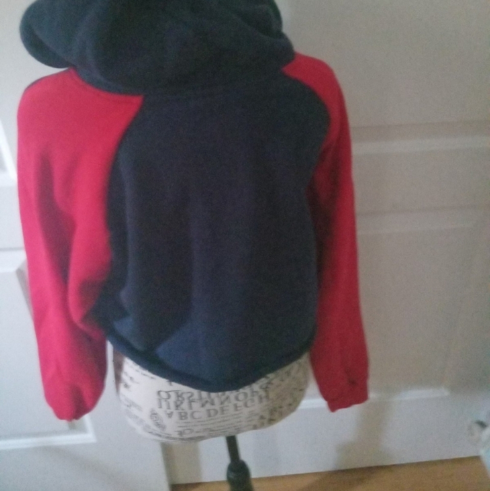 NWOT Fila crop hoodie - Picture 2 of 4